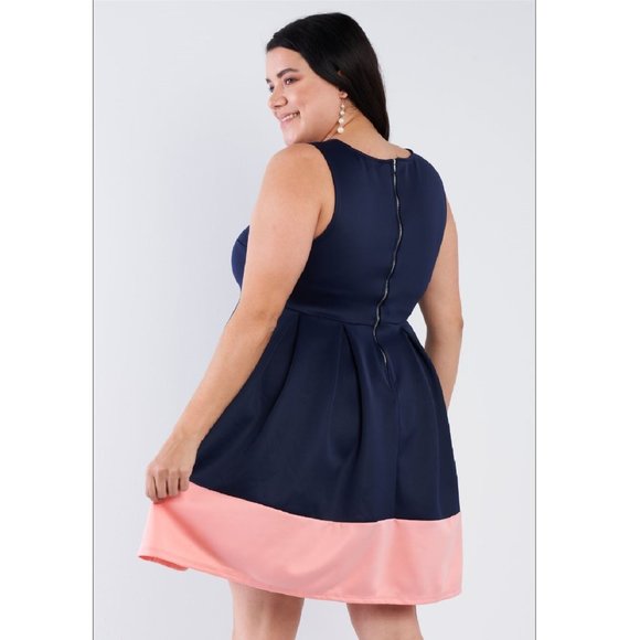 NWT PLUS SIZE Navy Colorblock Pleated Dress - Picture 2 of 4